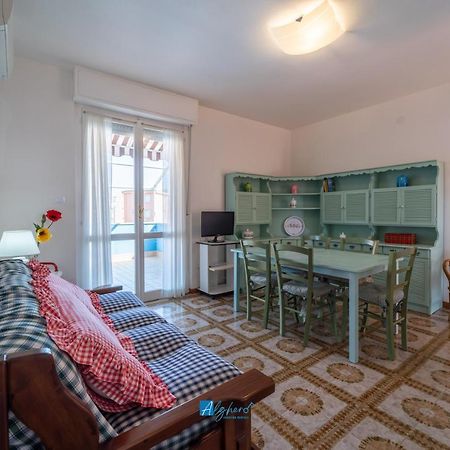Granelli Di Sabbia Apartment อาลเกโร ภายนอก รูปภาพ