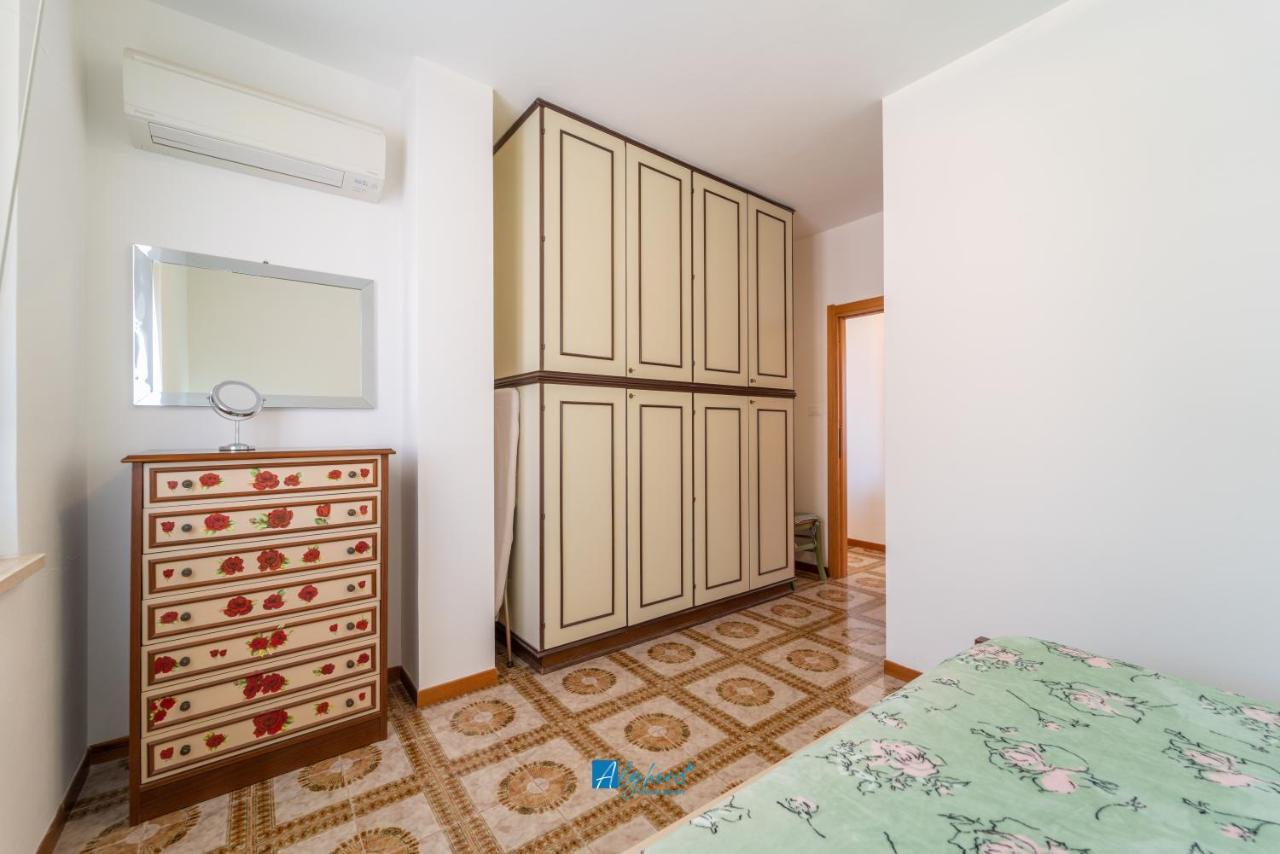 Granelli Di Sabbia Apartment อาลเกโร ภายนอก รูปภาพ
